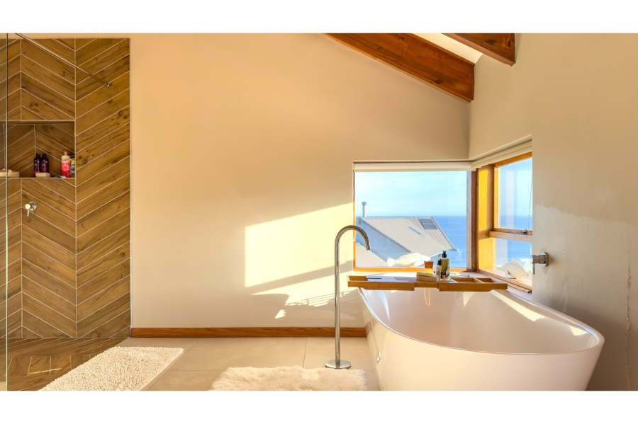 7 Bedroom Property for Sale in Dana Bay Western Cape
